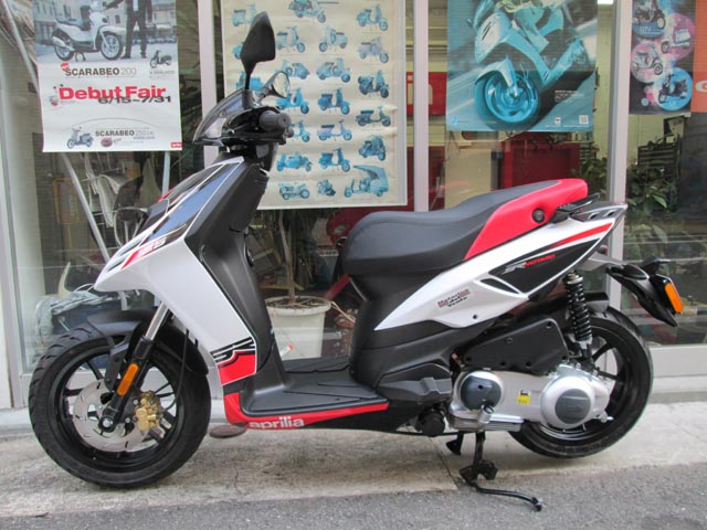 sr125m01.jpg