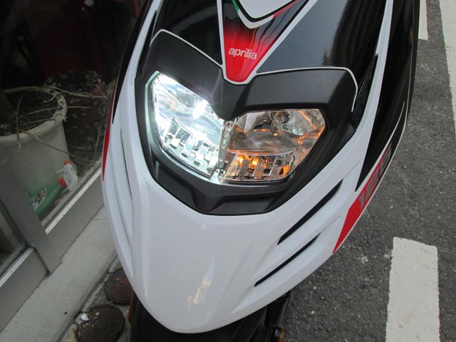 sr125m05.jpg