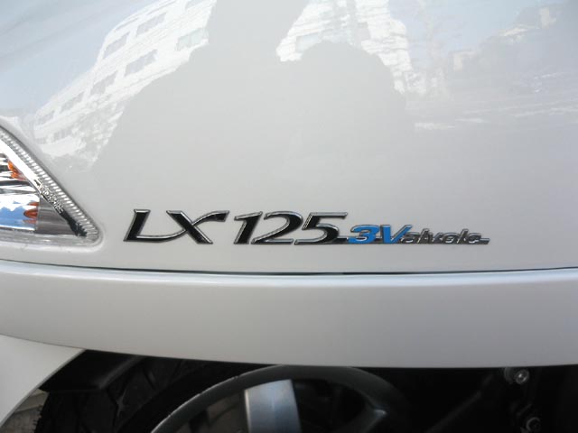 lx125_3v08.jpg