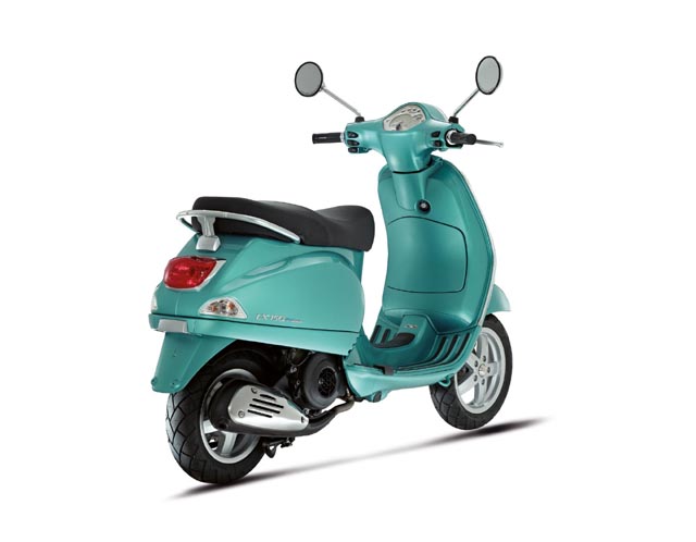 vespa_lx3v_38.jpg