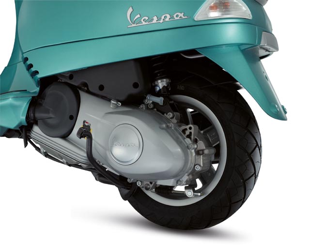 vespa_lx3v_43.jpg